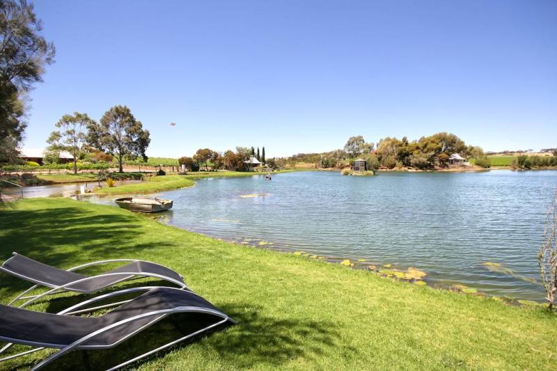 ストーンウェル コテージス アンド ビネヤーズ Barossa Valley エクステリア 写真